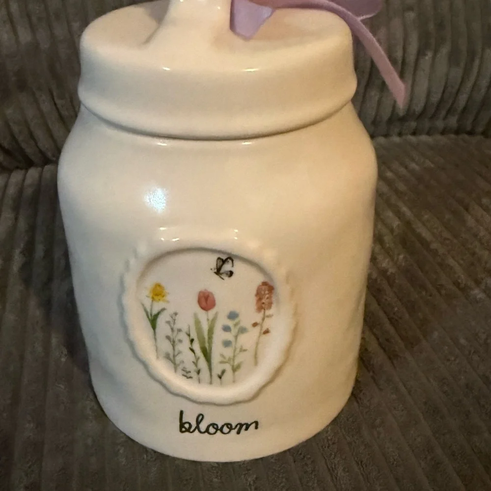 Rae Dunn White Ceramic Jar with Floral Pattern- BLOOM- NWT